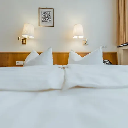 Hotel Am Marschiertor 3*